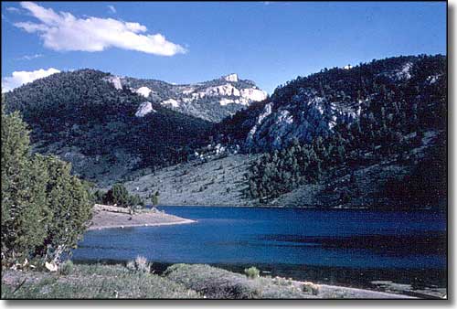 Cave Lake State Park