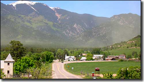 Greenhorn Mountain from Rye, Colorado