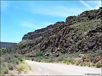 Lava palisades at Orilla Verde